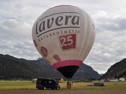 Lavera-Heiluftballon