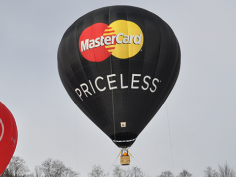 Mastercard-Heiluftballon