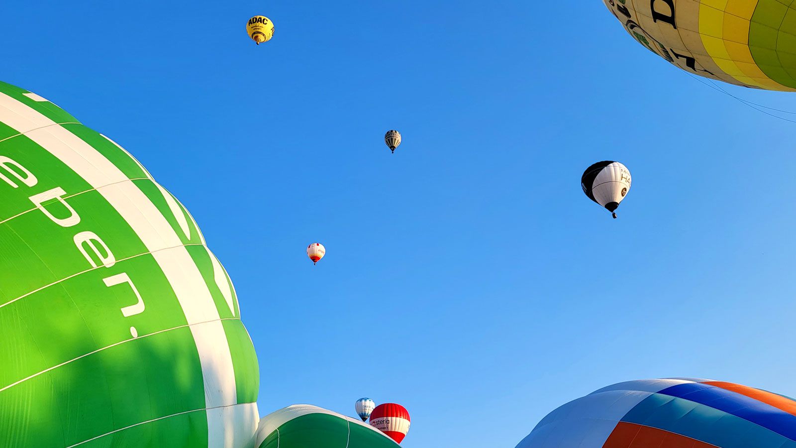 Heißluftballone beim Ballonfestival Bonn 