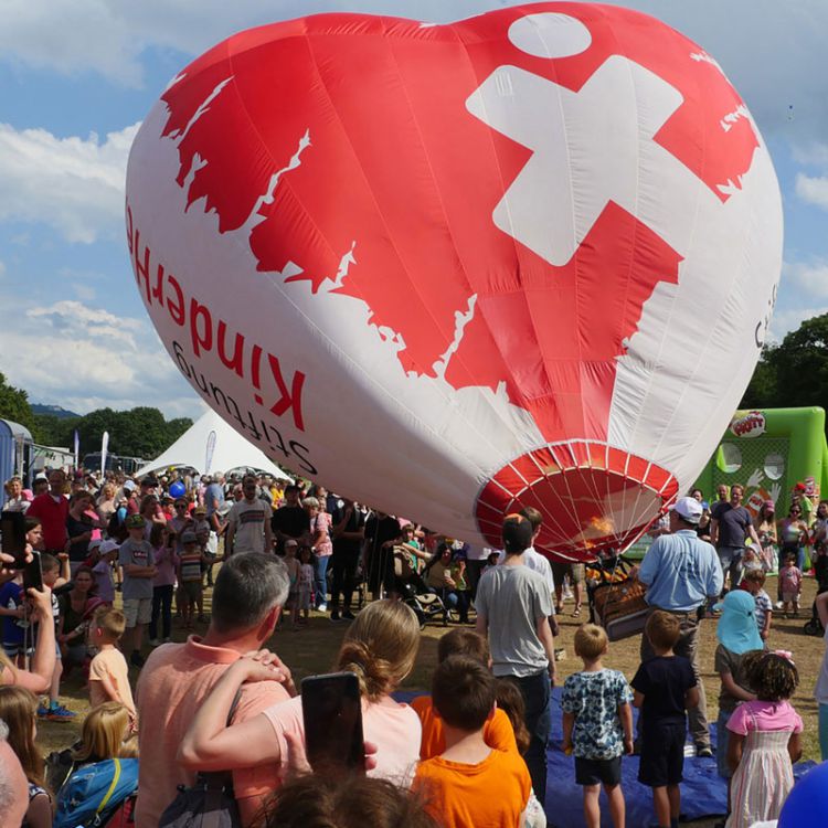 Modellballonaktion beim Ballonfestival Bonn