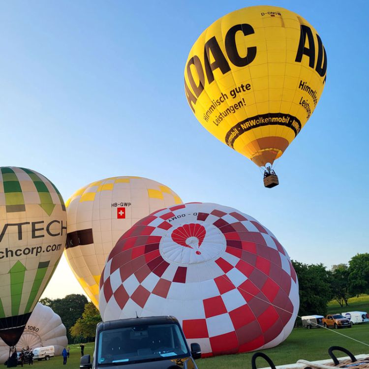 Ballonstart beim Ballonfestival Bonn